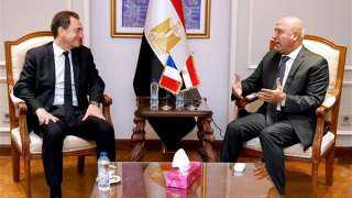 «الوزير» يبحث تعزيز التعاون مع الشركات الفرنسية بمختلف قطاعات الصناعة في مصر