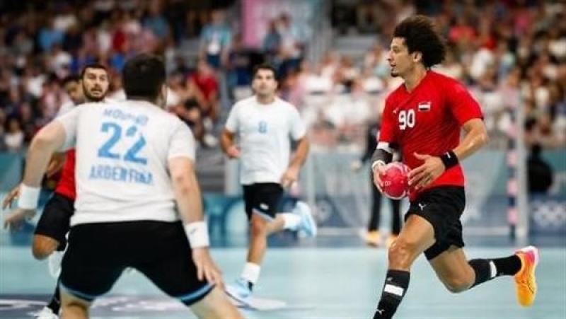 وزير الرياضة يُهنئ منتخب اليد بالتأهل إلى ربع نهائي الأولمبياد